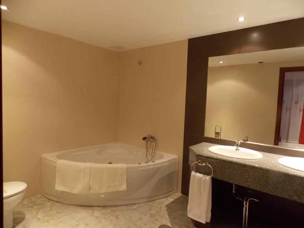 Hotel San Cristobal كوريا الغرفة الصورة